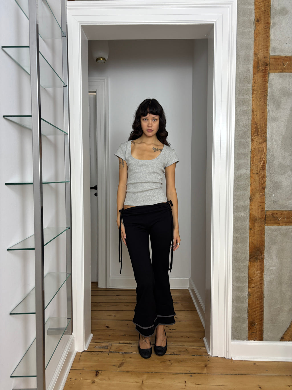POLLY TEE GREY RIB